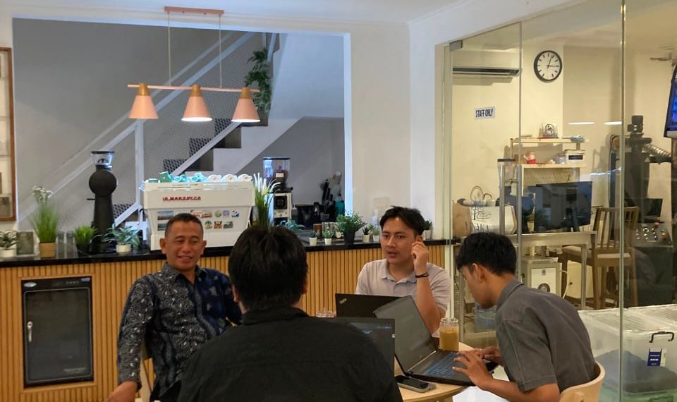 KATA PENGANTAR Redaksi Khandaq Media