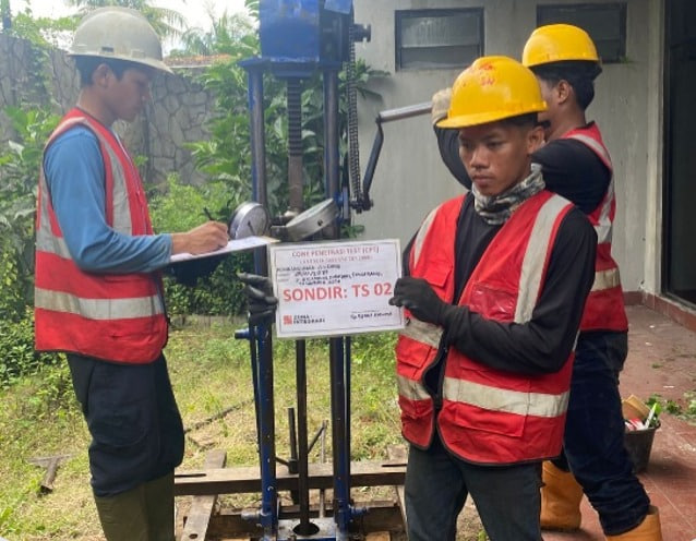 Penyelidikan tanah Tangerang pada titik TS 02 untuk analisis daya dukung pondasi gudang